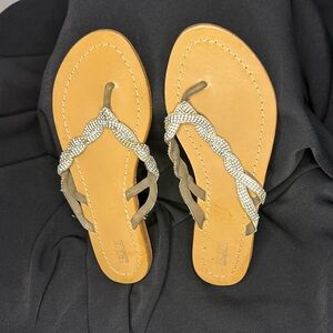 Saks Fifth Avenue sandals‎